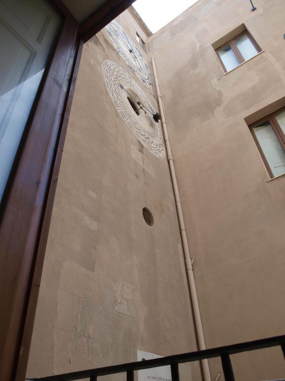 B&B Arco Dell'Orologio Трапани Стая снимка