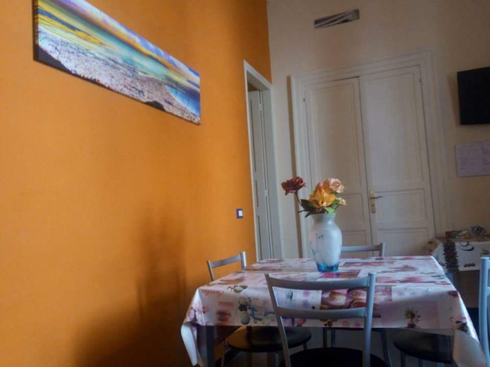 B&B Arco Dell'Orologio Трапани Екстериор снимка